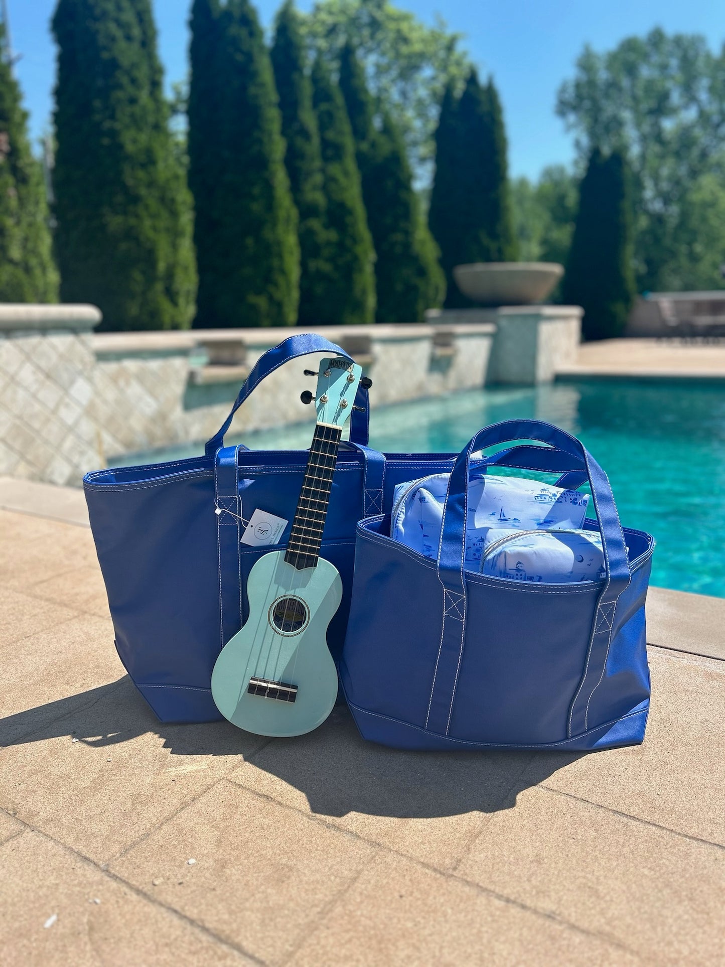 Canvas Tote Medium - Royal Blue