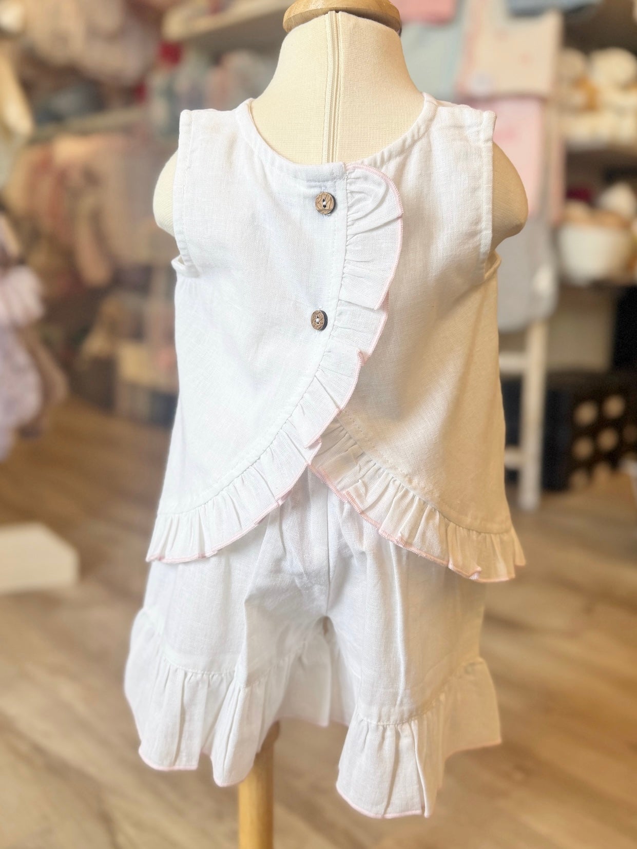Ruffled Linen Shorts Set