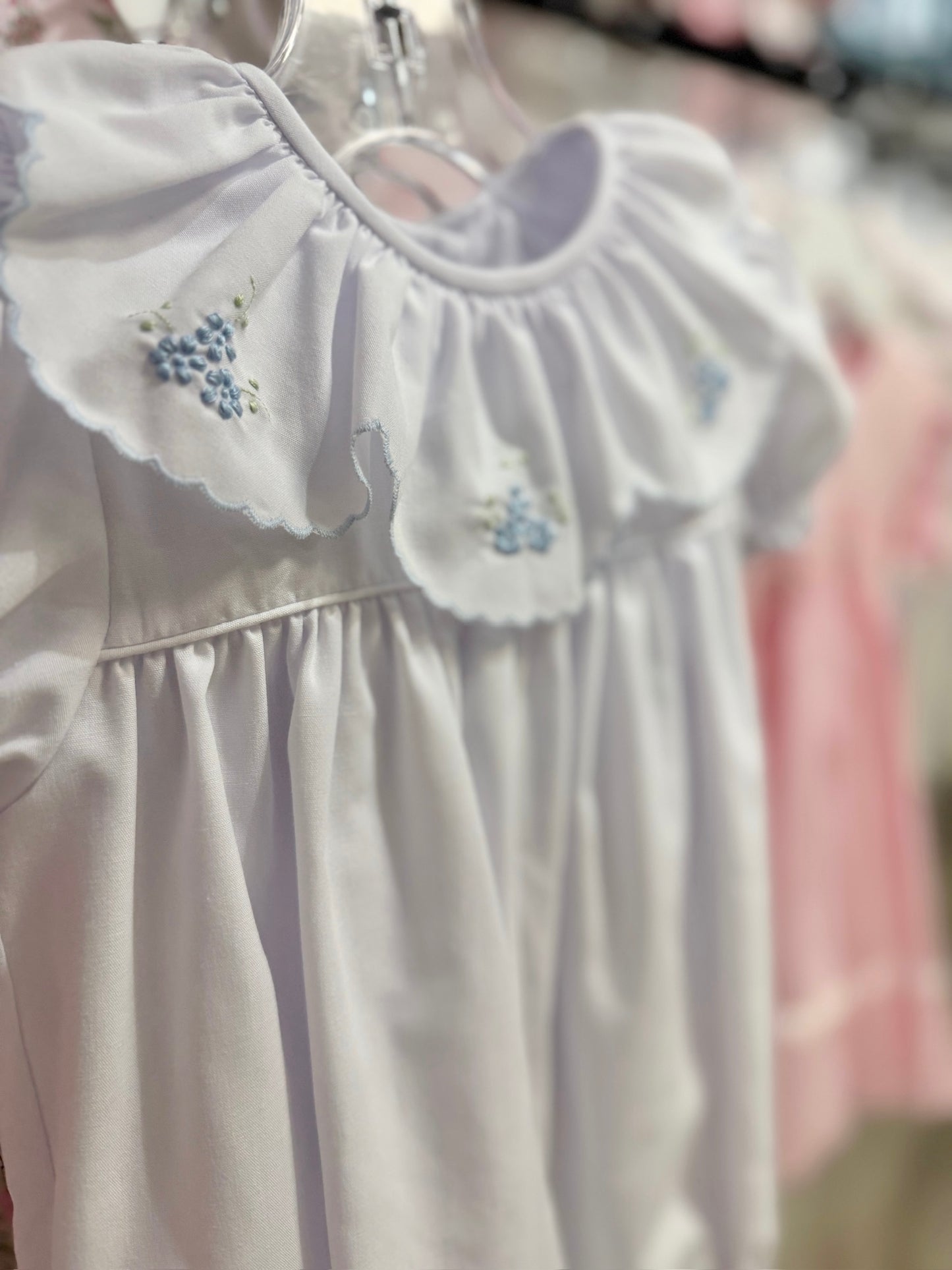 Audrey's Ruffle Collar Bubble