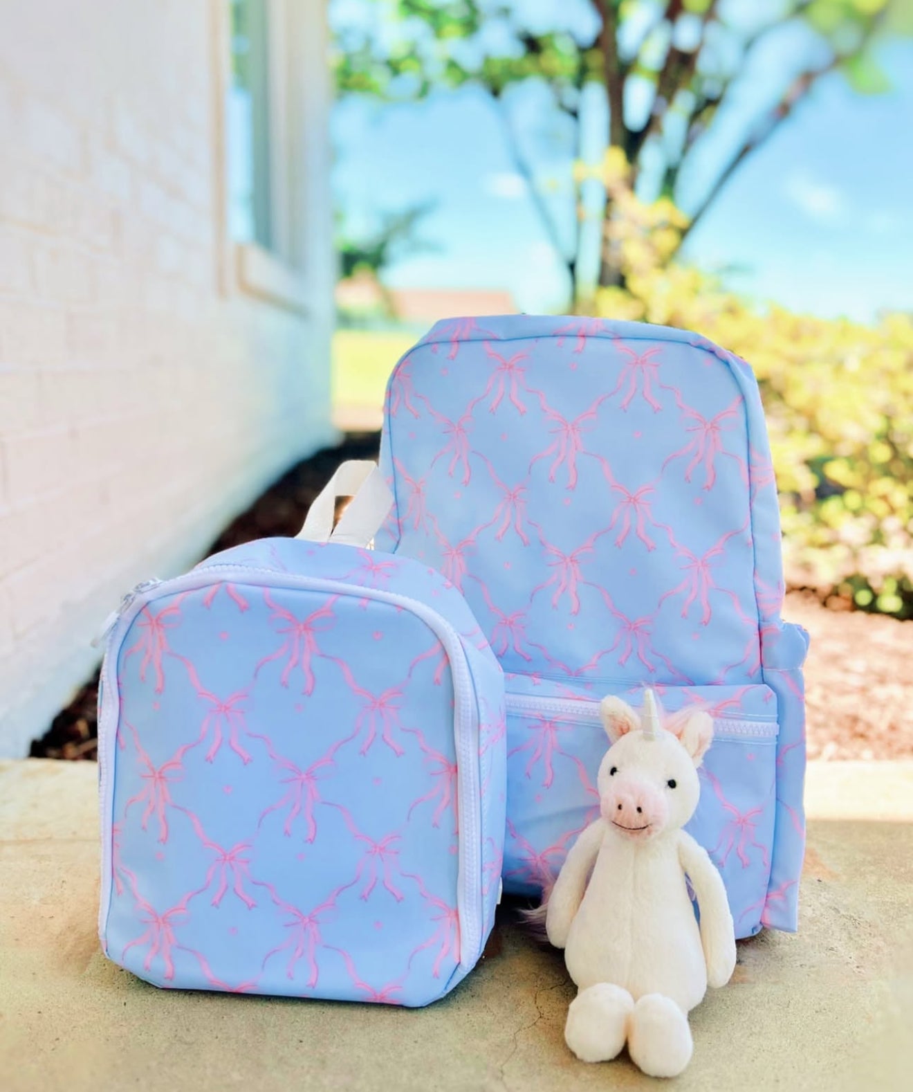 TRVL Eloise Bow Lunchbox