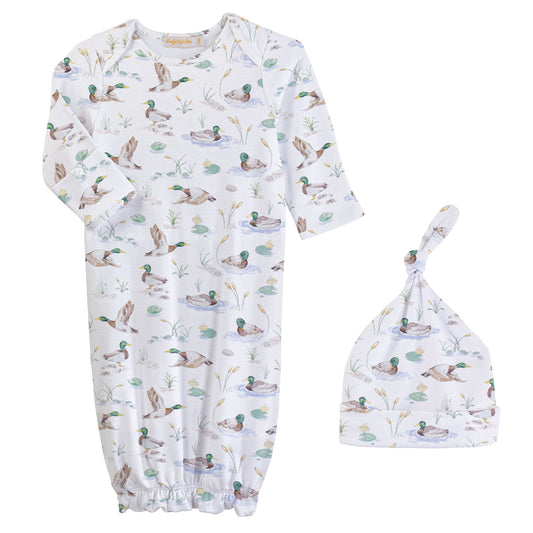 Mallards Ducks Gown & Hat