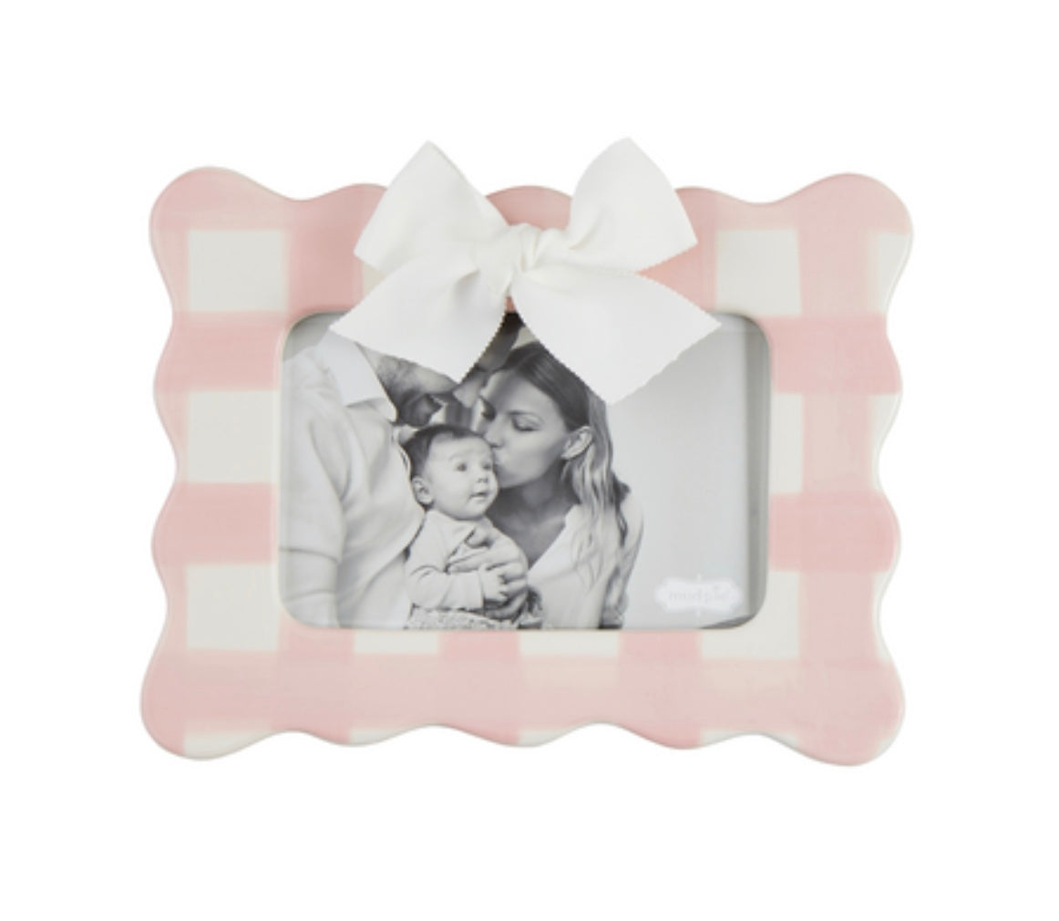 Pink Bow Frame Horizontal