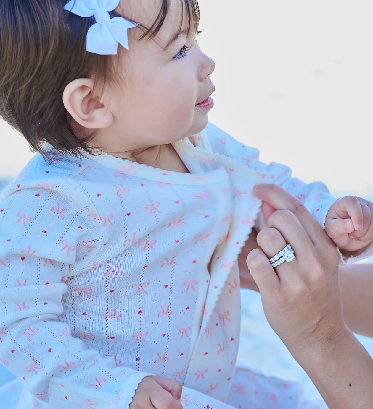 Heart & Bow Magnetic Footie