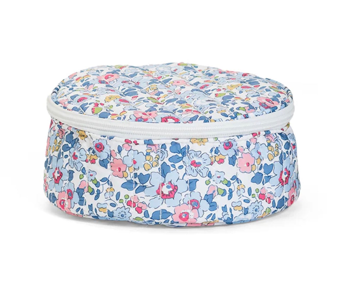 TRVL Quilted Jewel Round - Bridgehampton