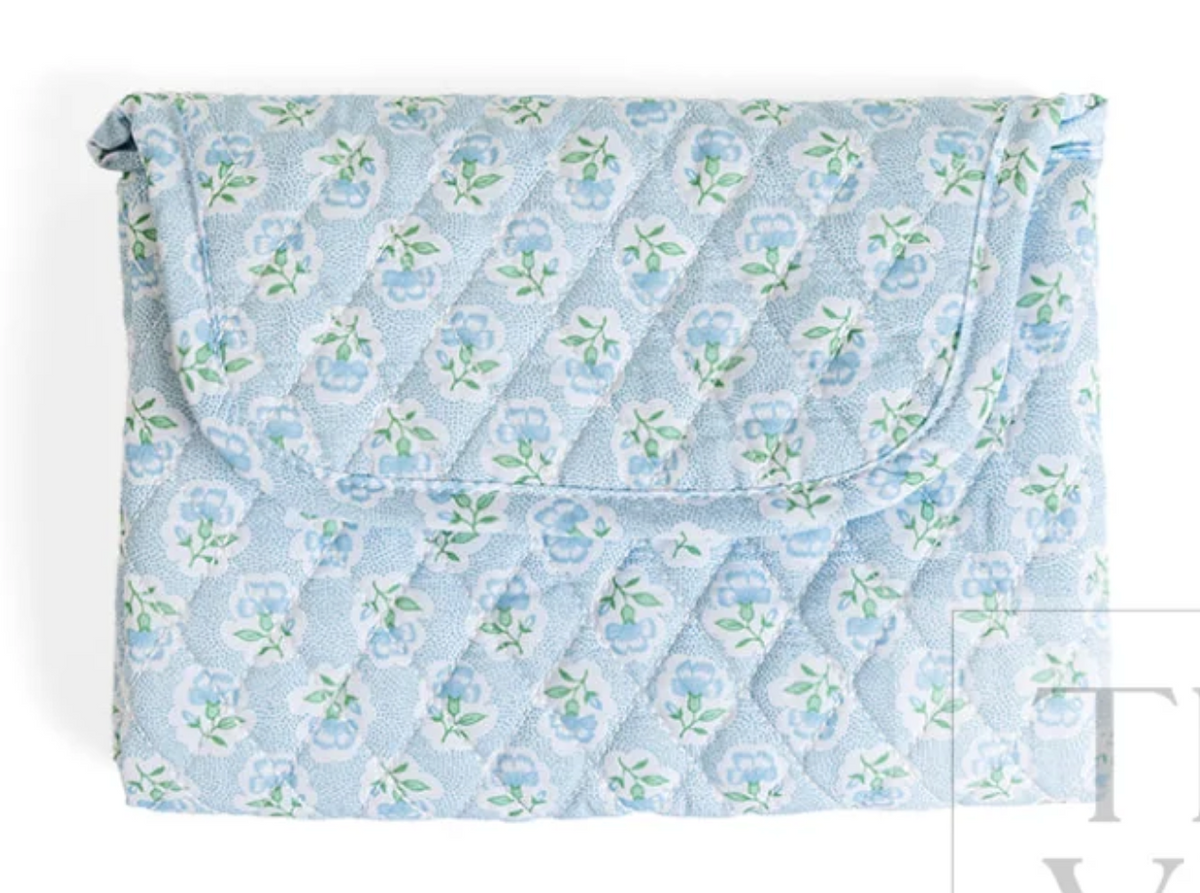 TRVL Quilted Petite Fleur Blue Changing Mat