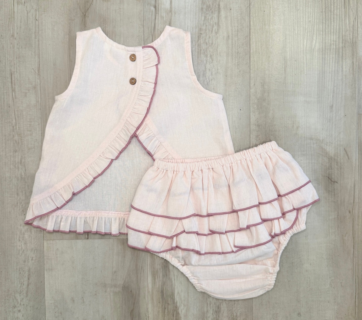 Pink Ruffle Linen Diaper Set