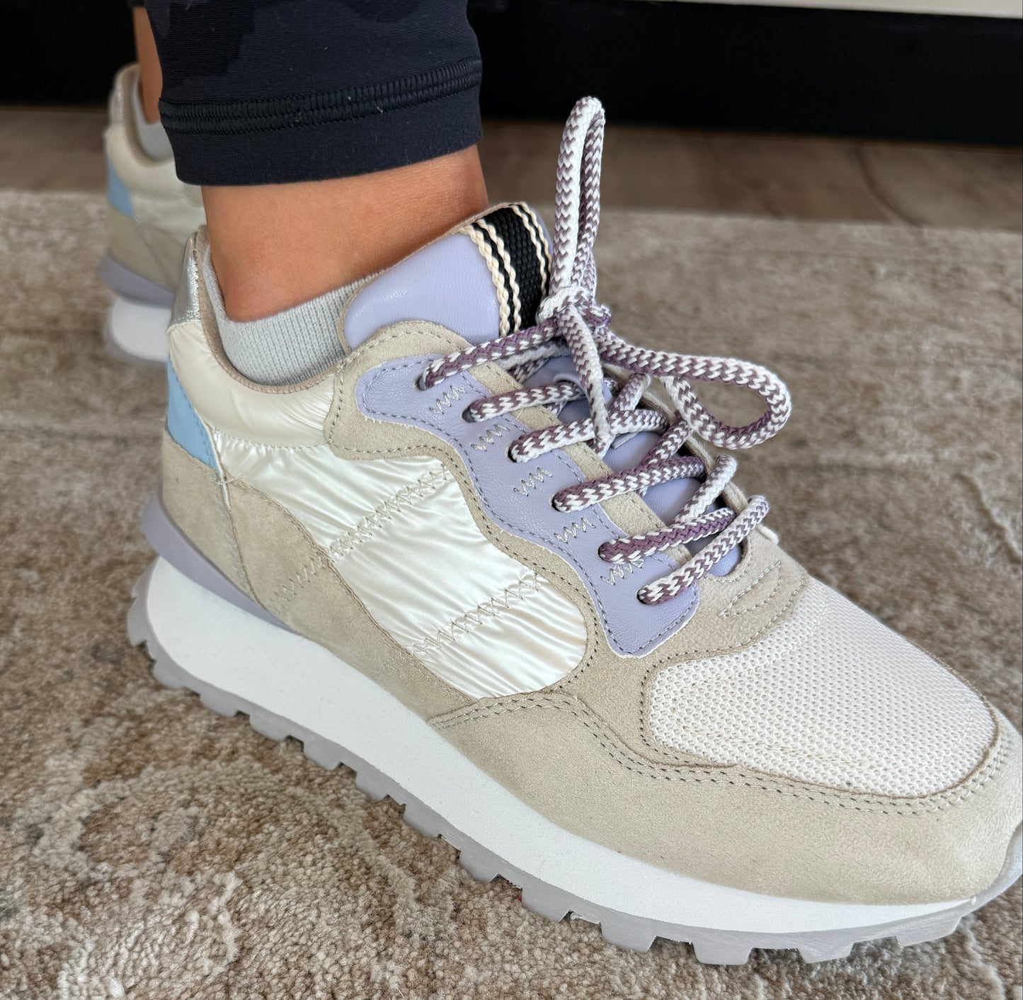 Phoebe Mini Lavender Sneaker