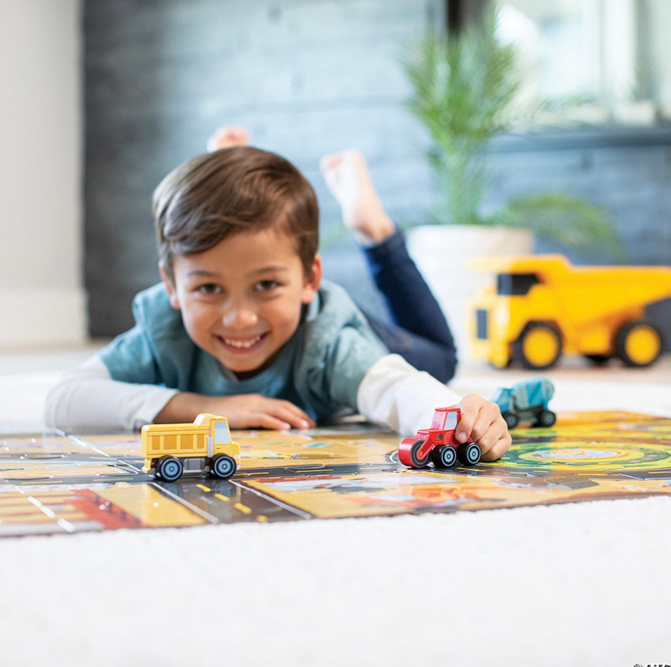 Construction Site Puzzle & Play