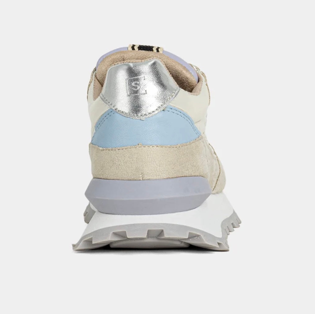 Phoebe Mini Lavender Sneaker