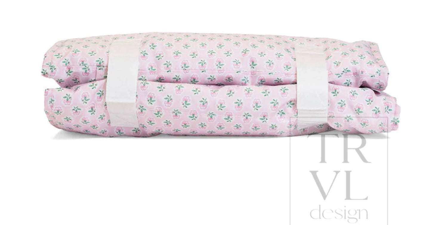 TRVL Petite Fleur Pink Nap Mat