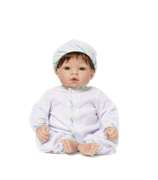 Newborn Munchkin Brunette Blue Eyes