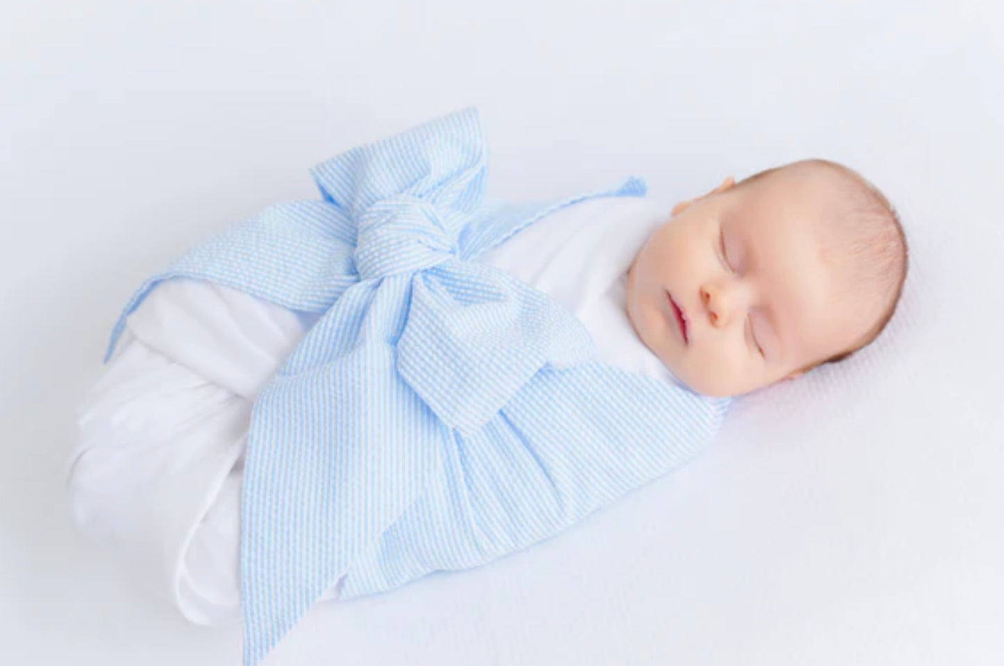 TBBC Seersucker Bow Swaddle